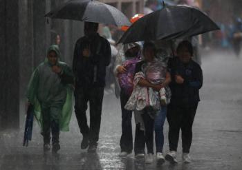 Activan alerta amarilla en CDMX por lluvias fuertes y granizo