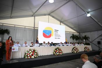 Gobierno colombiano y disidencias de las FARC inician di&aacute;logo en Caracas