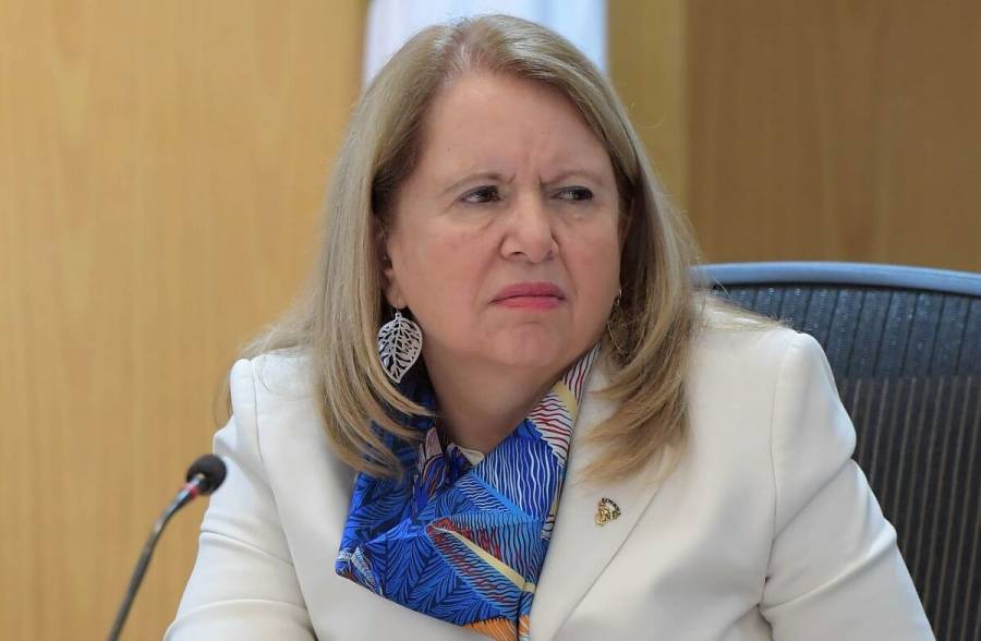 Loretta Ortiz admite recurso contra Fondo de Pensiones para el Bienestar