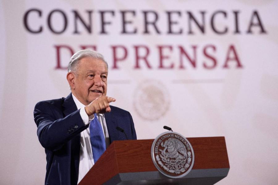 AMLO asegura que su gobierno no persigue al periodista Carlos Loret de Mola
