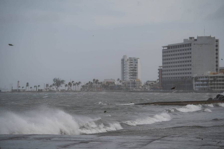Prevén calores extremos en el norte y sureste; lluvias y frío en algunos estados