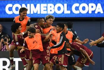 Venezuela vence a M&eacute;xico y avanza a cuartos de final en la Copa Am&eacute;rica