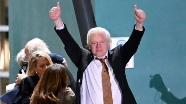 La Casa Blanca niega considerar el perdón presidencial para Julian Assange