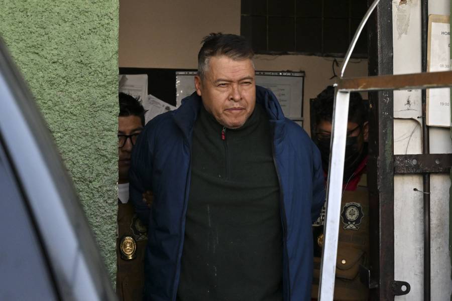 Recluidos en penal de máxima seguridad militares que guiaron fallido golpe en Bolivia