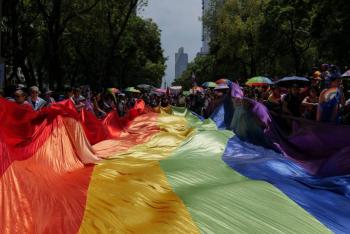 La Marcha del Orgullo inund&oacute; de colores y exigencias las calles de la Ciudad de M&eacute;xico