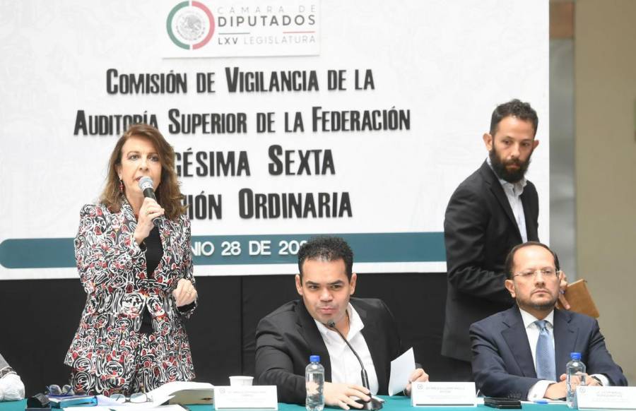 Diputada panista acusa acuerdos entre Morena y el PRI
