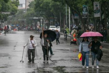 La depresi&oacute;n tropical tres provoca lluvias intensas en el noreste, oriente y sureste de M&eacute;xico