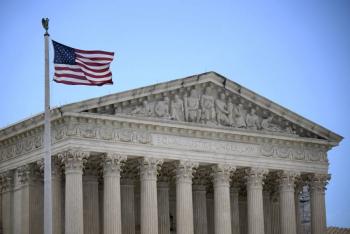 La Corte Suprema retrasa m&aacute;s el juicio federal de Trump