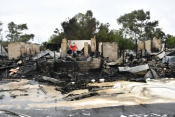 Apoyar&aacute; Gobierno de Neza a familias afectadas por incendio en col Lago