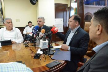 Llama la UAS a gobernador de Sinaloa a tranquilizarse y abrir mesa de di&aacute;logo