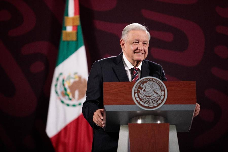 AMLO se suma a las descalificaciones al juez Rodrigo de la Peza