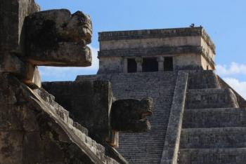 Cierran museo y zona arqueol&oacute;gica de Chich&eacute;n Itz&aacute; por hurac&aacute;n 