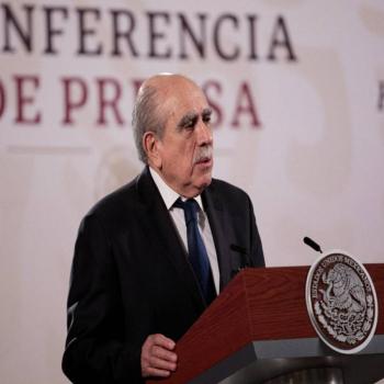 UIF no investiga a Loret de Mola s&oacute;lo a Latinus, aclara Pablo G&oacute;mez