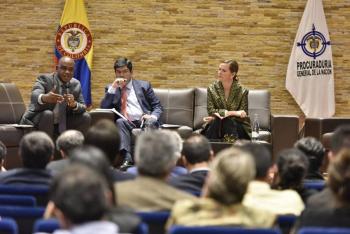 Colombia avanza hacia la eliminaci&oacute;n de pl&aacute;sticos de un solo uso