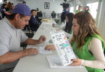 Inicia el programa de Reemplacamiento Edom&eacute;x 2024 para renovar placas vehiculares