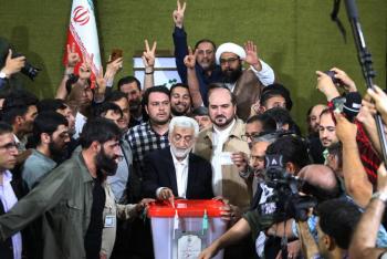 El reformador Pezeshkian traslada a la presidenta a Ir&aacute;n