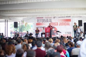 Foro de Morena aborda la reforma constitucional del Poder Judicial