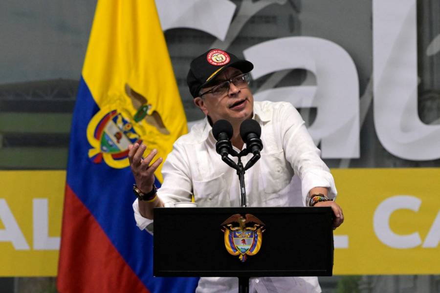 Gustavo Petro se re&uacute;ne con altas cortes para discutir Reforma Judicial