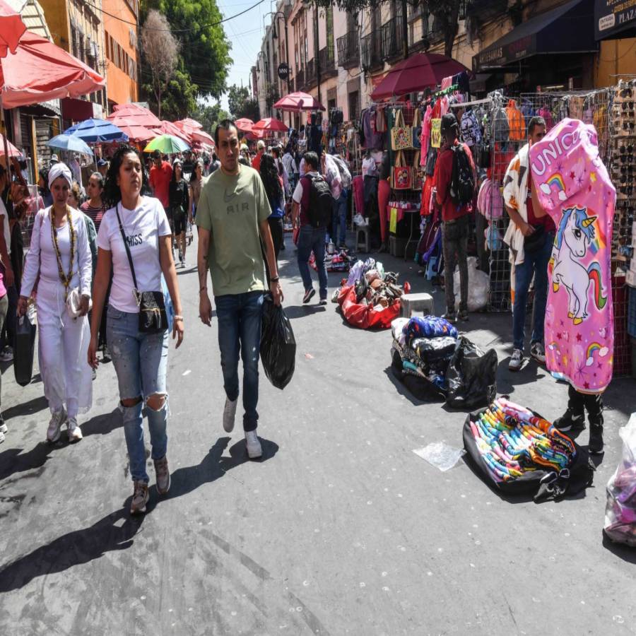 Comerciantes bloquean Circunvalación tras aviso de desalojo