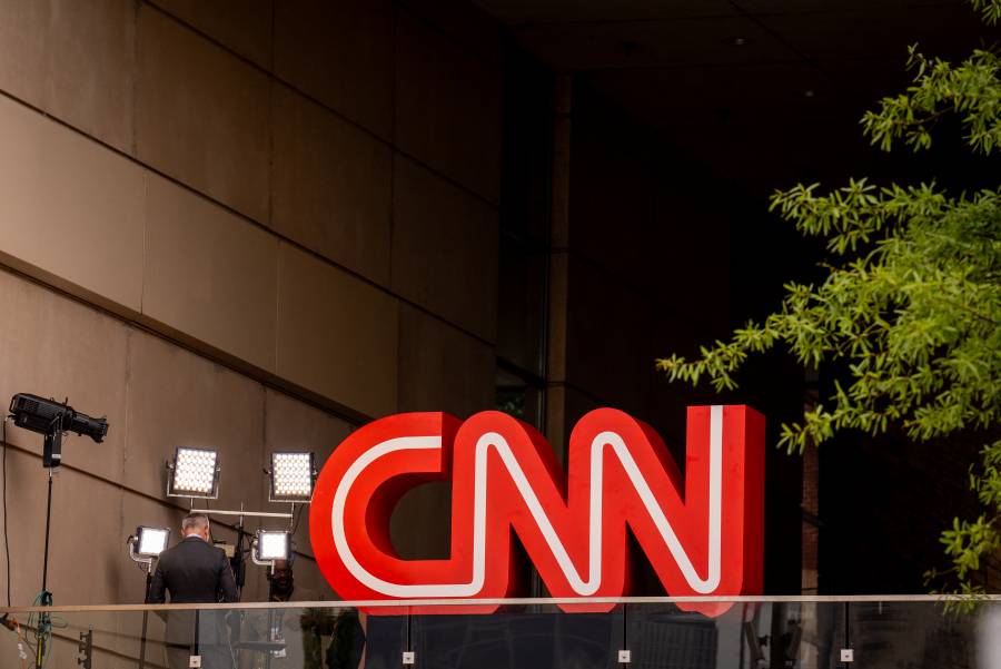 CNN apuesta por un plan digital de pago y despido de personal
