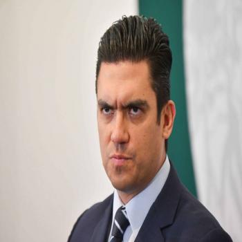 Jorge Romero despotrica ante foros sobre la reforma judicial