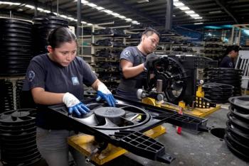 Actividad industrial de M&eacute;xico aument&oacute; 0.7 % a tasa mensual