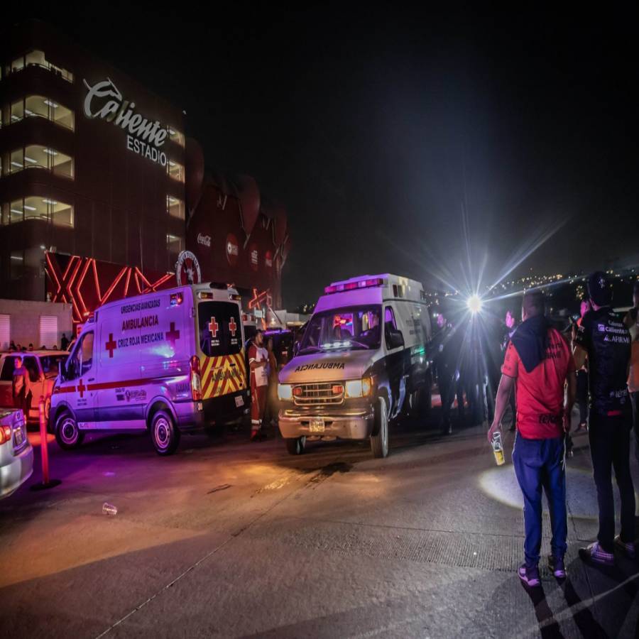 Aficionado pierde la vida en el estadio de los Xolos