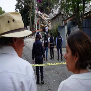 Explota vivienda en Tlalnepantla