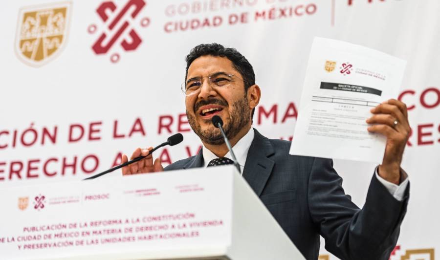 Martí Batres presenta reforma constitucional sobre las formalidades 