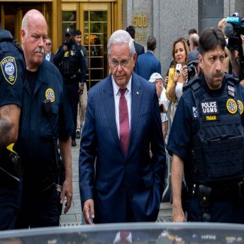 Senador demócrata Bob Menéndez declarado culpable de corrupción en EEUU