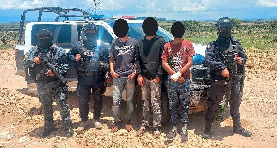 Liberan a cinco personas secuestradas en Pinos, Zacatecas; falta una víctima por localizar