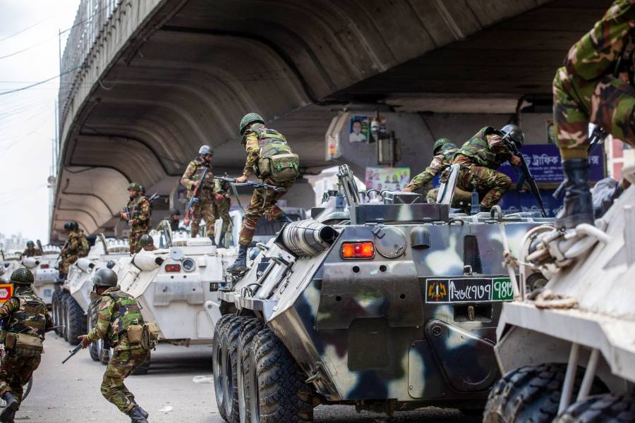Emiratos Árabes Unidos arresta a bangladesíes por protestar en suelo emiratí, según fiscalía