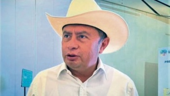 Alcalde de Tizim&iacute;n genera controversia por responder con burlas a ciudadanos en redes sociales