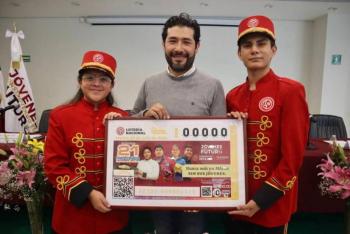 Develan billete de loter&iacute;a para reconocer el Programa J&oacute;venes Construyendo el Futuro