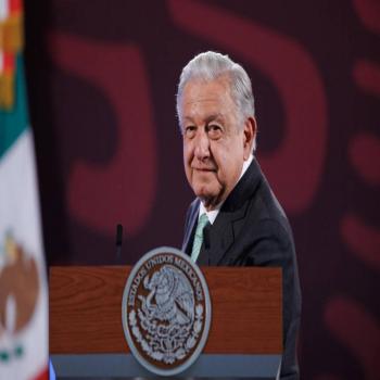 AMLO garantiza dinero a deportistas ol&iacute;mpicos con dinero devuelto de EU