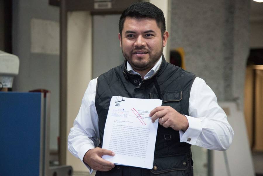 Nombra Sheinbaum a Carlos Augusto Morales como su secretario particular