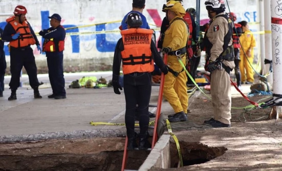 Hallan sin vida a policía municipal arrastrado por lluvias en Aguascalientes