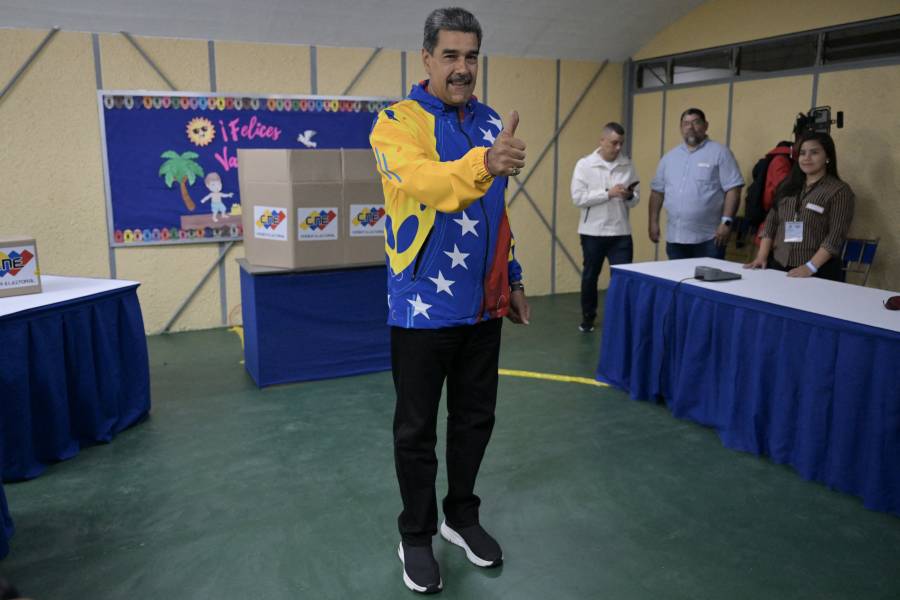 Maduro llama a sus simpatizantes a una 