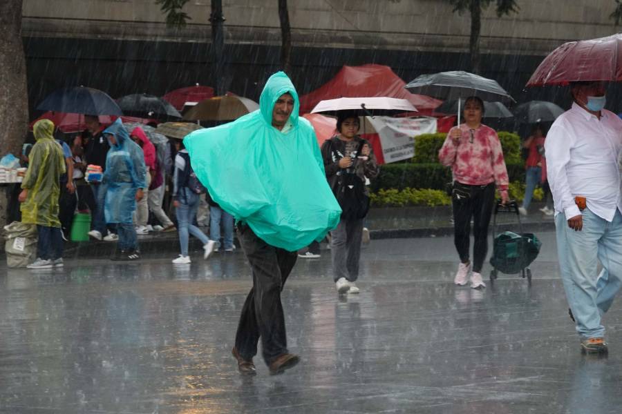 Afectaciones en Red de Transporte Colectivo en Ciudad de México por fuertes lluvias