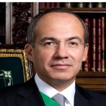 “Porque no lo dijo desde un principio?”, dice AMLO de defensa de Calder&oacute;n a Garc&iacute;a Luna