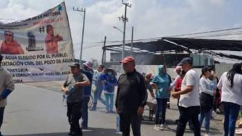 Cierran carretera Lecher&iacute;a-Texcoco para exigir cambios en Comit&eacute; de Agua