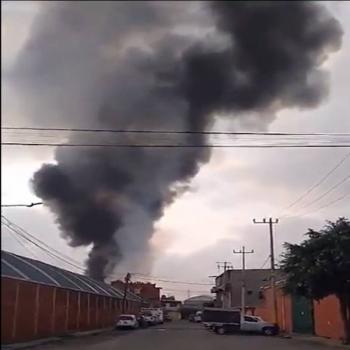 Incendio en f&aacute;brica de frituras alerta a habitantes de Tultitl&aacute;n