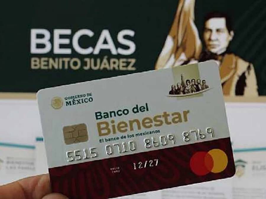 Reanuda SEP entrega de tarjetas del Bienestar para beneficiarios de Becas Benito Juárez