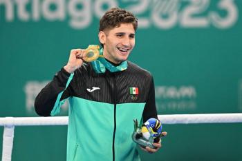 Boxeador mexicano Marco Verde asegura medalla en Par&iacute;s 2024