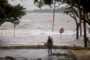 Tormenta tropical “Debby” amenaza con inundaciones catastr&oacute;ficas a su paso por Florida
