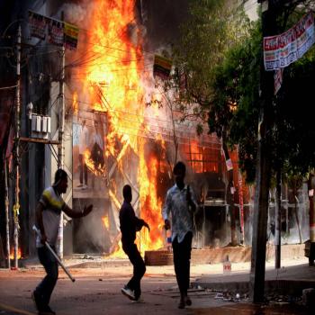 Ordenan la liberaci&oacute;n de manifestantes encarcelados en Bangladesh