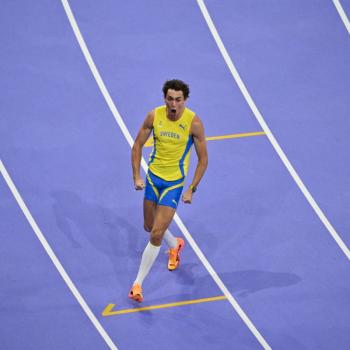 Duplantis repite oro ol&iacute;mpico y eleva su r&eacute;cord mundial a 6,25 m