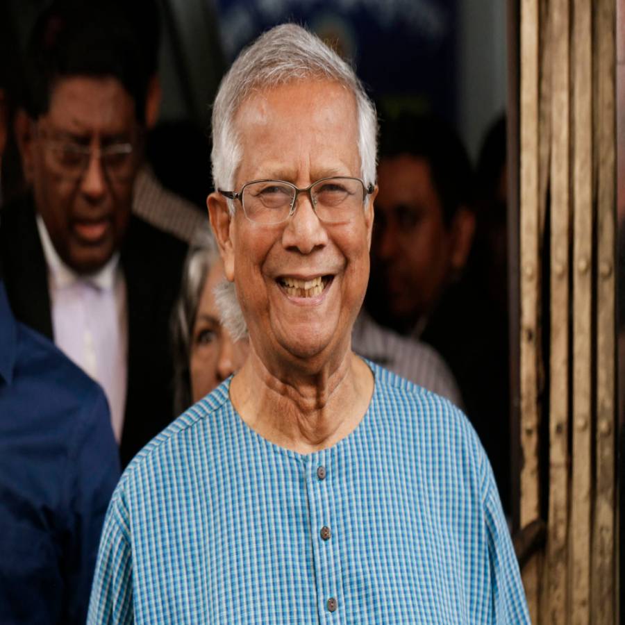 El nobel de la paz Yunus liderar&aacute; un gobierno interino en Bangladesh, tras huida de primera ministra