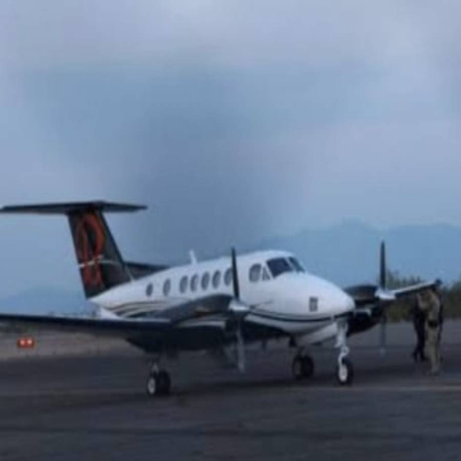 Piloto pudo ser otro y también punto de partida de avioneta que trasladó a capos mexicanos a EU: AMLO