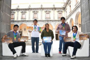 Estudiantes BUAP obtienen primeros lugares en Olimpiada Internacional de Matem&aacute;ticas de Singapur